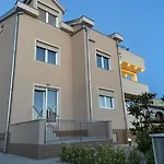 In With Sea View, Terrace, Air Conditioning, W-lan 4534-2 Punat