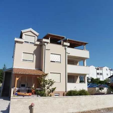 In With Sea View, Terrace, Air Conditioning, W-lan 4534-2 * Punat