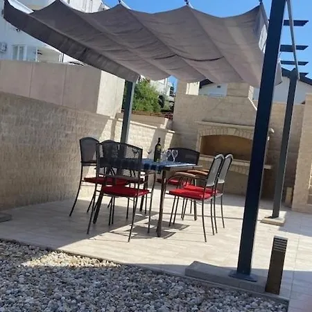 In With Sea View, Terrace, Air Conditioning, W-lan 4534-2 Apartamento Punat