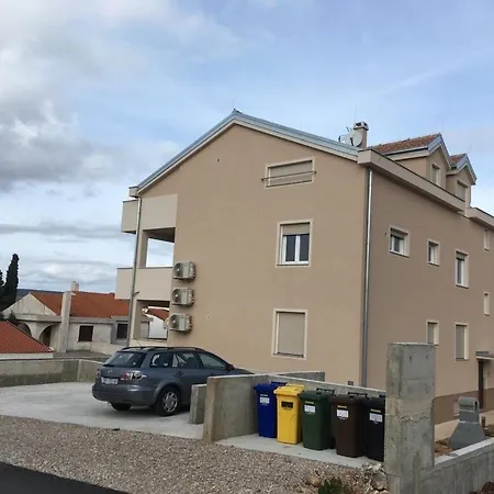 In With Sea View, Terrace, Air Conditioning, W-lan 4534-2 * Punat