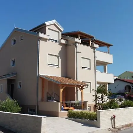 In With Sea View, Terrace, Air Conditioning, W-lan 4534-2 * פונאנט
