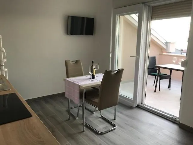 Apartmán In With Sea View, Terrace, Air Conditioning, W-lan 4534-2