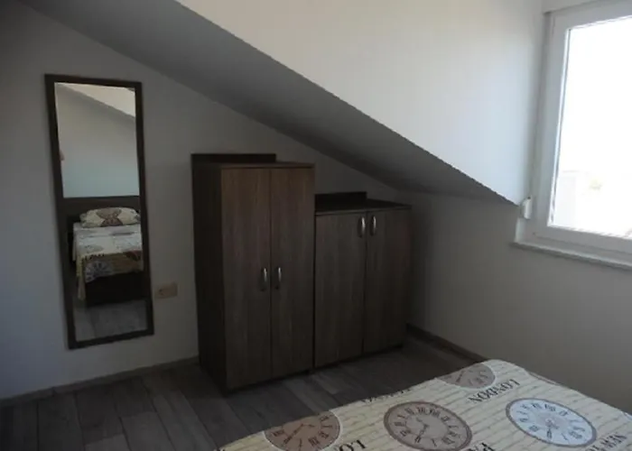 In With Sea View, Terrace, Air Conditioning, W-lan 4534-2 Punat